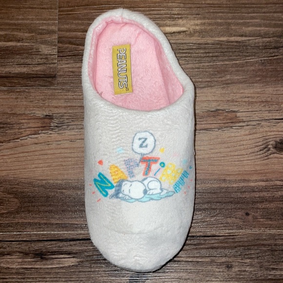 New Mens Peanuts Snoopy Slippers Sizes Small , Medium and Large Available - Picture 5 of 7